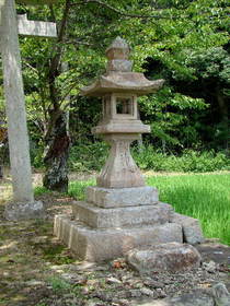 2012-07・23　畑地区の名も無き神社 (2).jpg