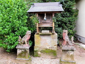 2016-09・30　若宮神社の狛犬 (3).JPG
